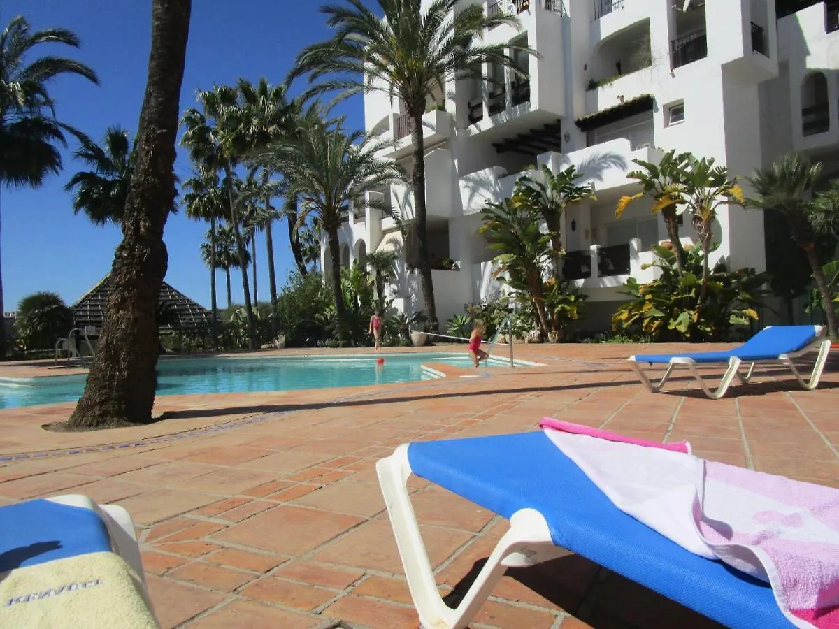 2155-Nice Groundfloor With Pool View Manilva Apartment